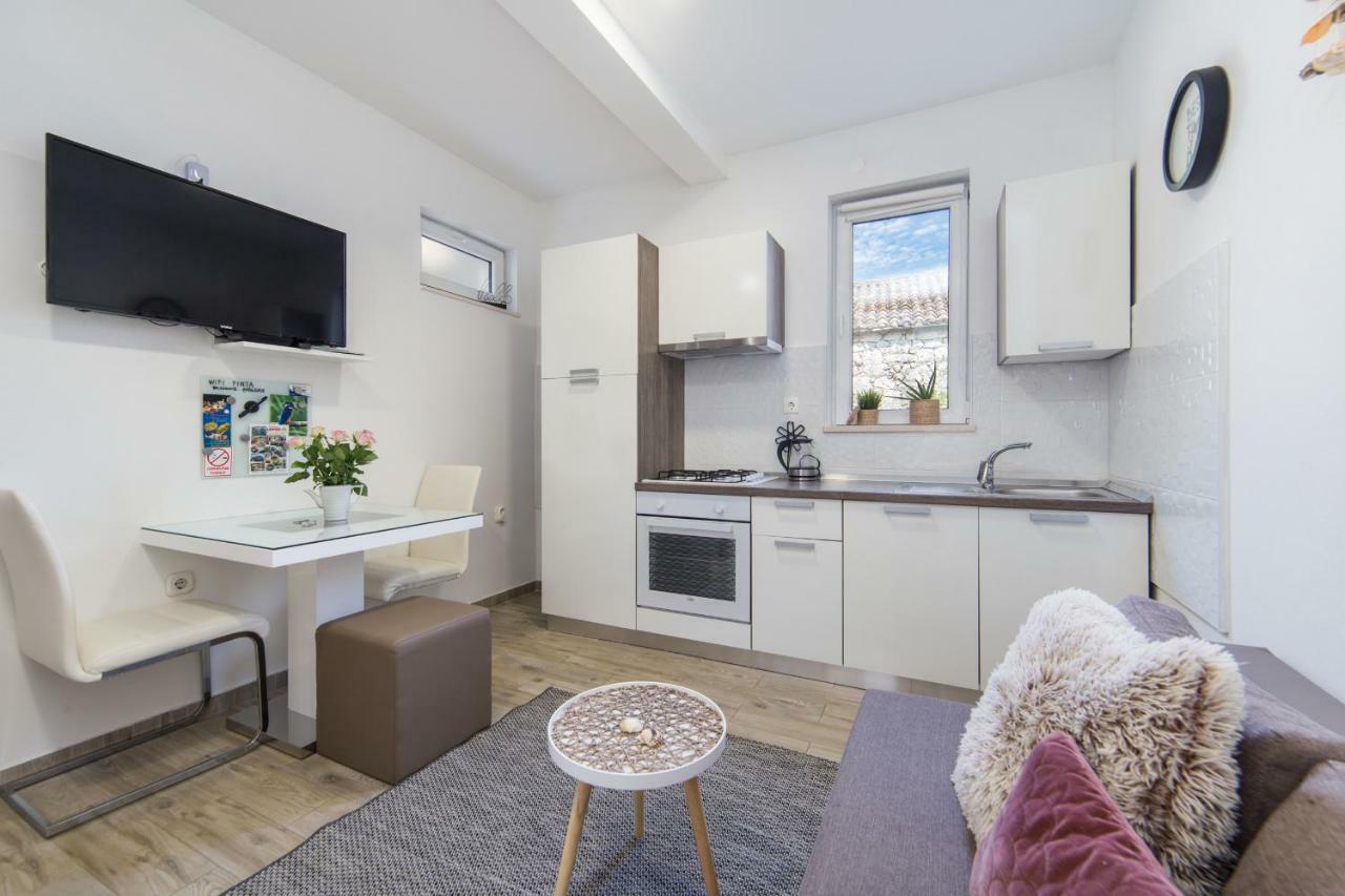 Studio Apartment Finta Rogotin Dış mekan fotoğraf